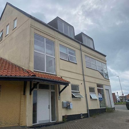 3 Vaerelses Lejlighed Taet Faergen Hirtshals Exterior foto
